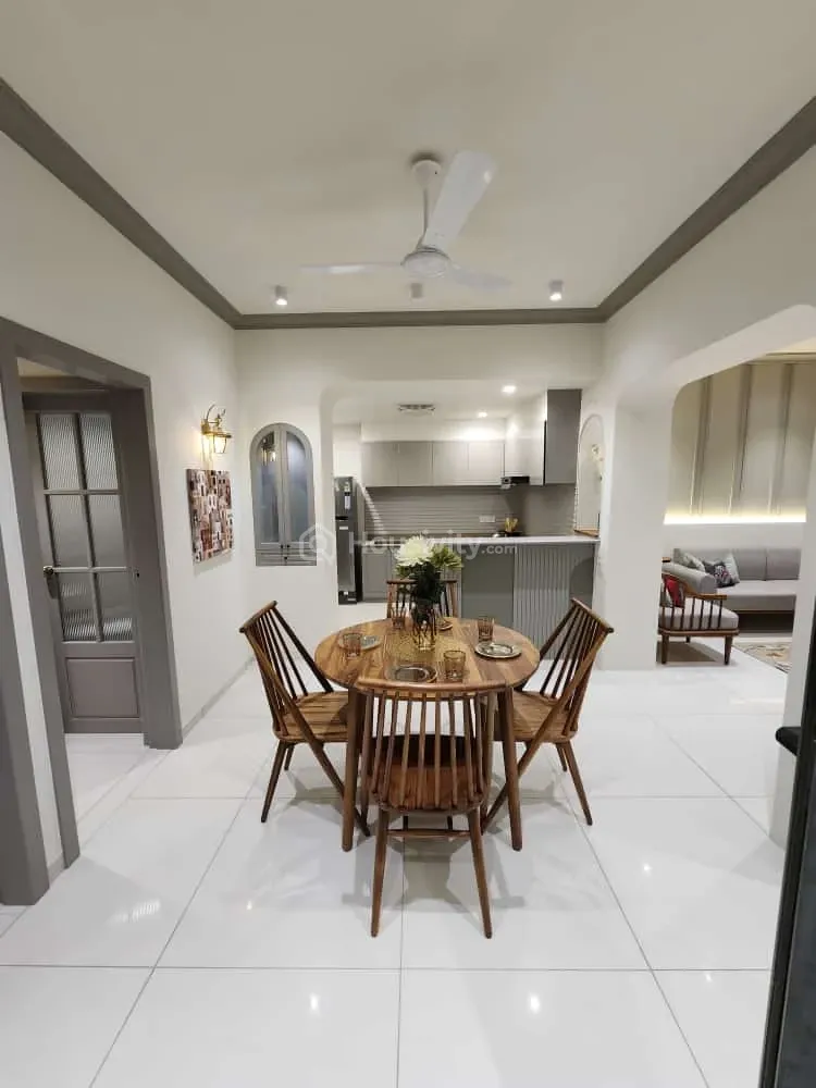 3 BHK Flat for Sale in Sargasan, Gandhinagar Image 9