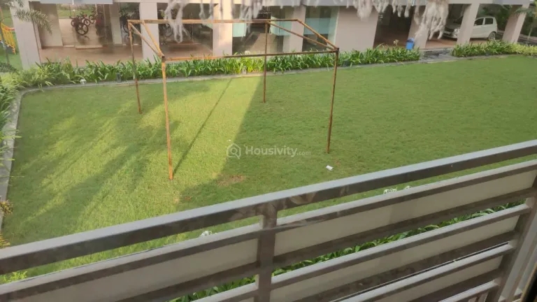 3 BHK Flat for Sale in Sargasan, Gandhinagar Image 3