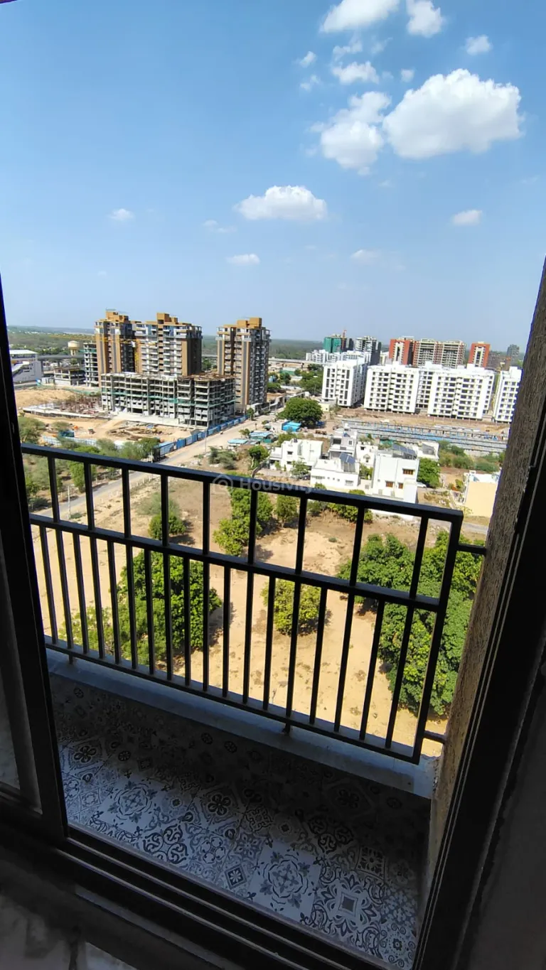 2 BHK Flat for Rent in Kudasan, Gandhinagar Image 1