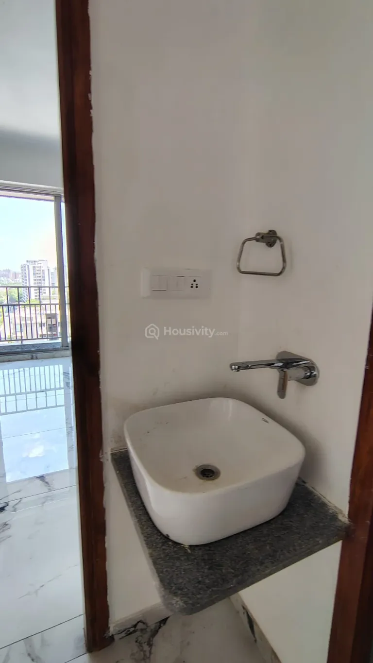 2 BHK Flat for Rent in Kudasan, Gandhinagar Image 15