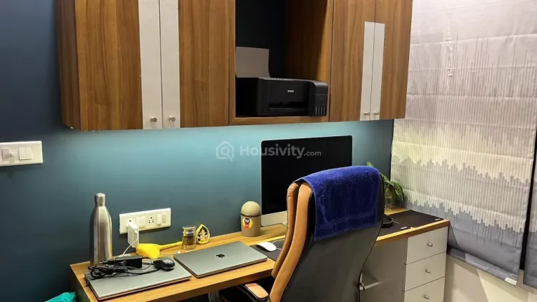 3 BHK Flat On Rent Image 2
