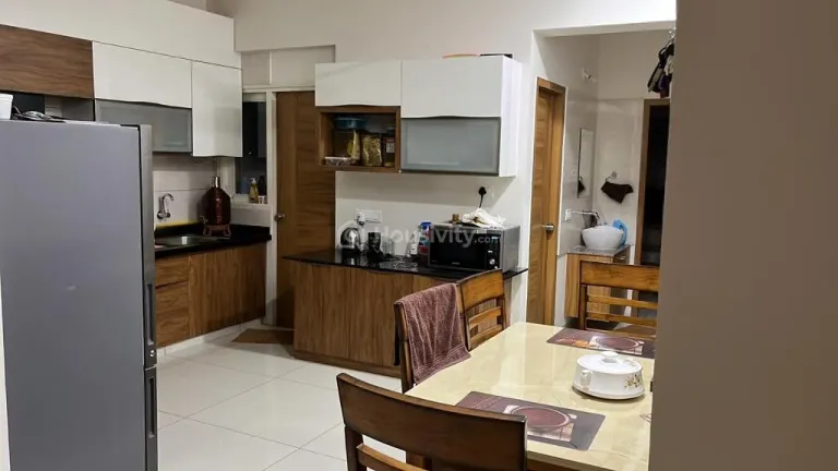 3 BHK Flat On Rent Image 3