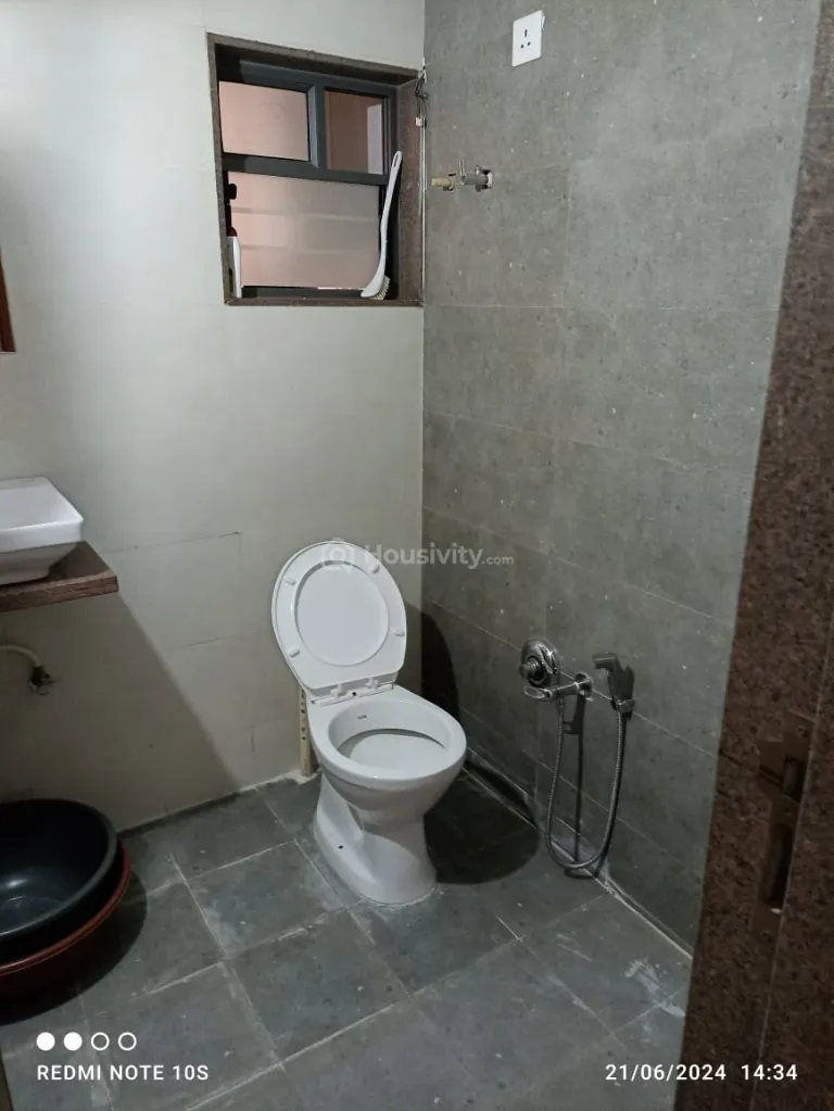 3 BHK Flat for Sale in Kudasan, Gandhinagar Image 5