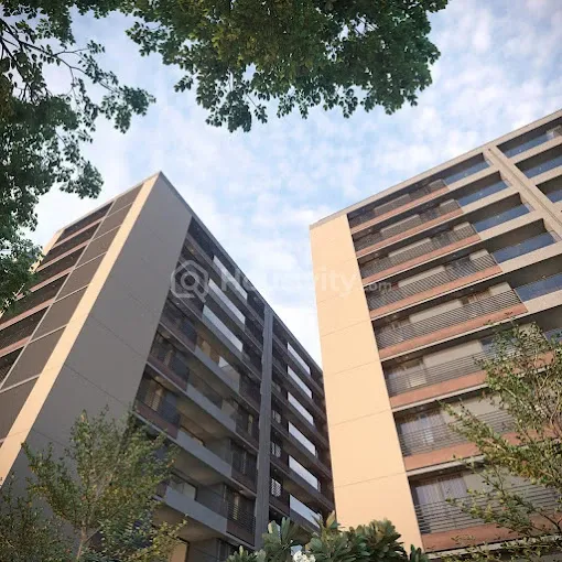 Avis Dev Aamrakunj Platinum Image 2