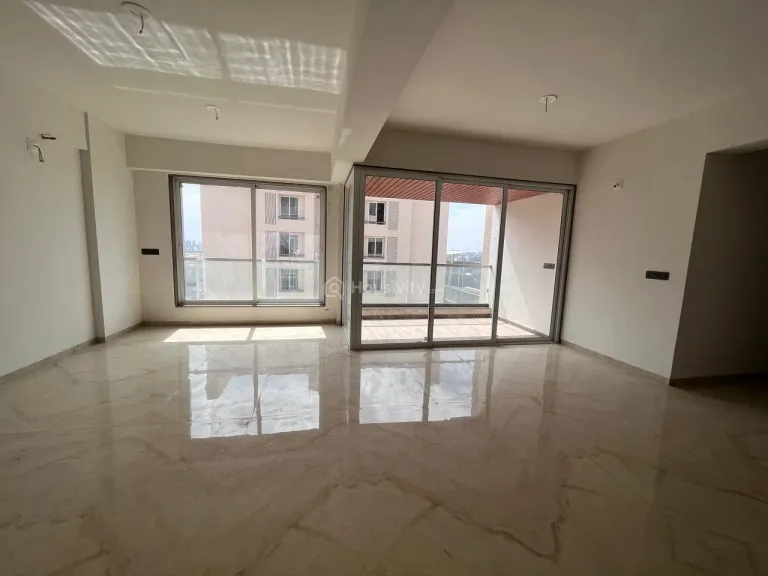 3 BHK Flat for Sale in Kudasan, Gandhinagar Image 4