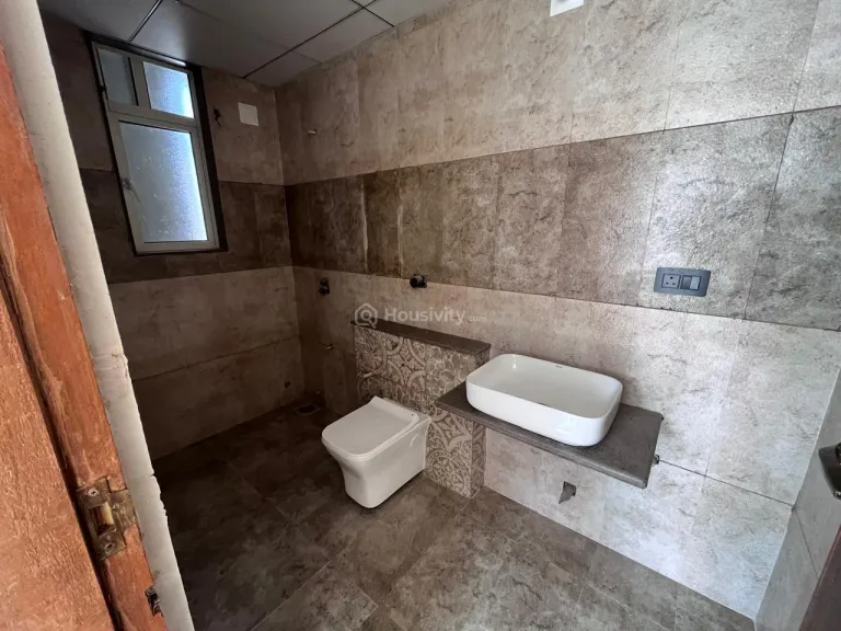 3 BHK Flat for Sale in Kudasan, Gandhinagar Image 9