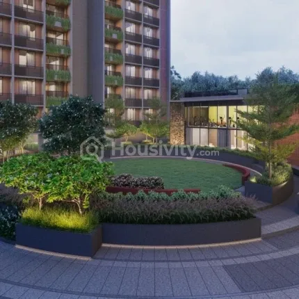 Royal Living Image 9