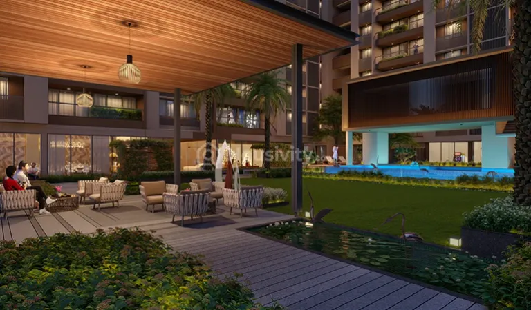 Unique Luxuria Image 3