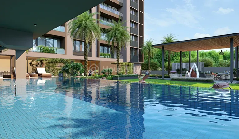 Unique Luxuria Image 6