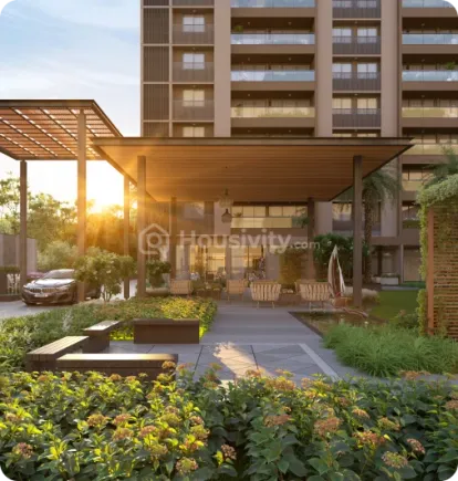 Unique Luxuria Image 8