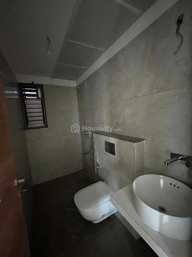 3 BHK Flat for Rent in Kudasan, Gandhinagar Image 12