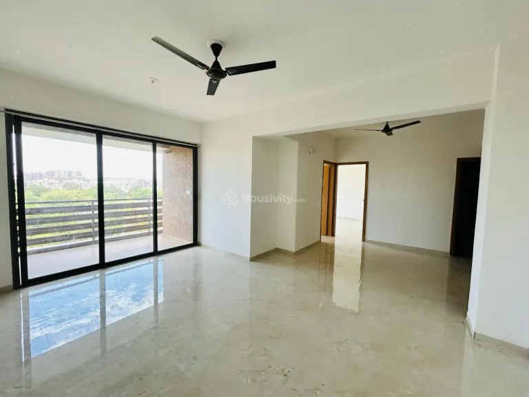 3 BHK Flat for Rent in Randesan, Gandhinagar Image 3