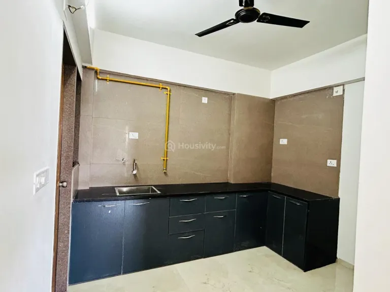 3 BHK Flat for Rent in Randesan, Gandhinagar Image 6