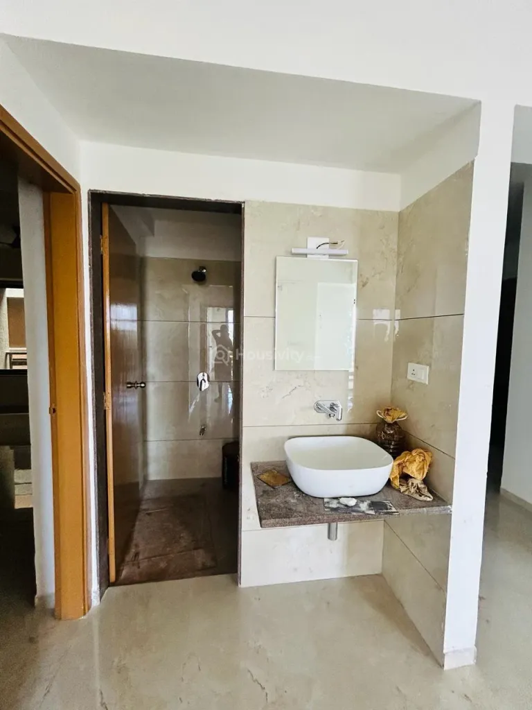 3 BHK Flat for Rent in Randesan, Gandhinagar Image 9