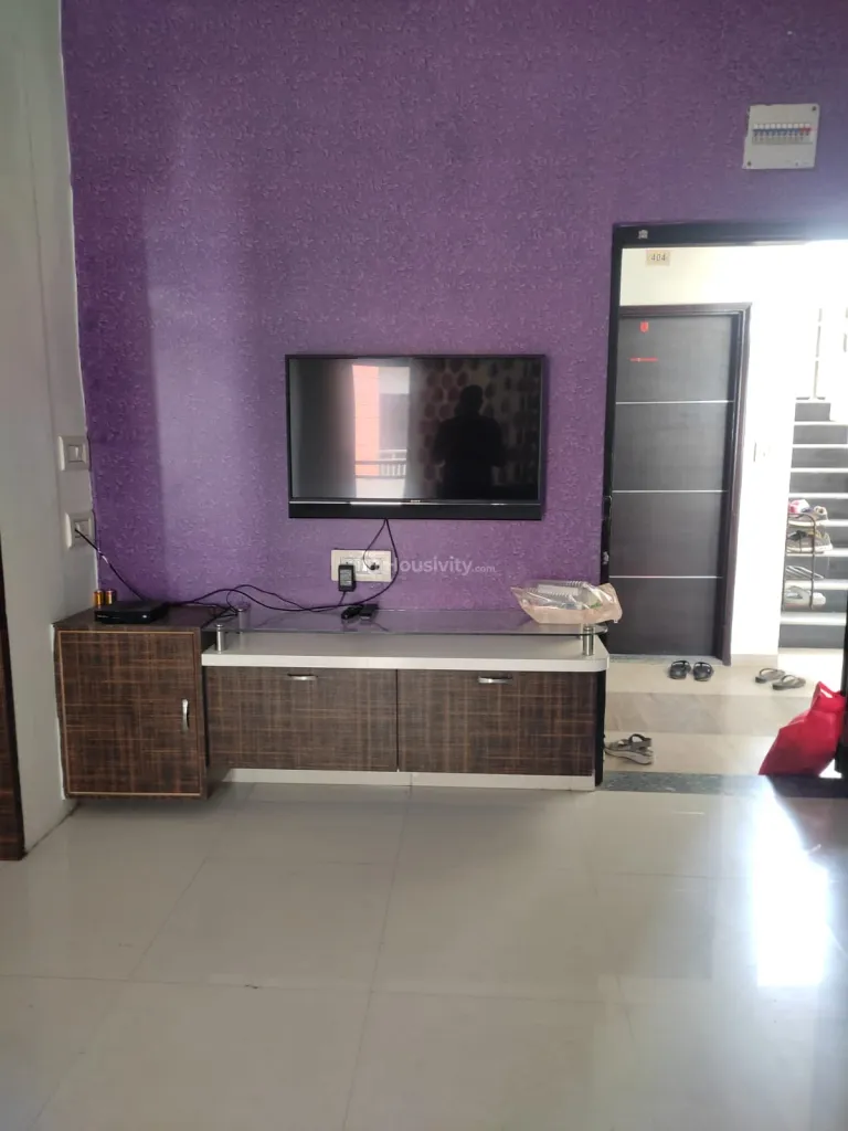 2 BHK Flat for Rent in Kudasan, Gandhinagar Image 4