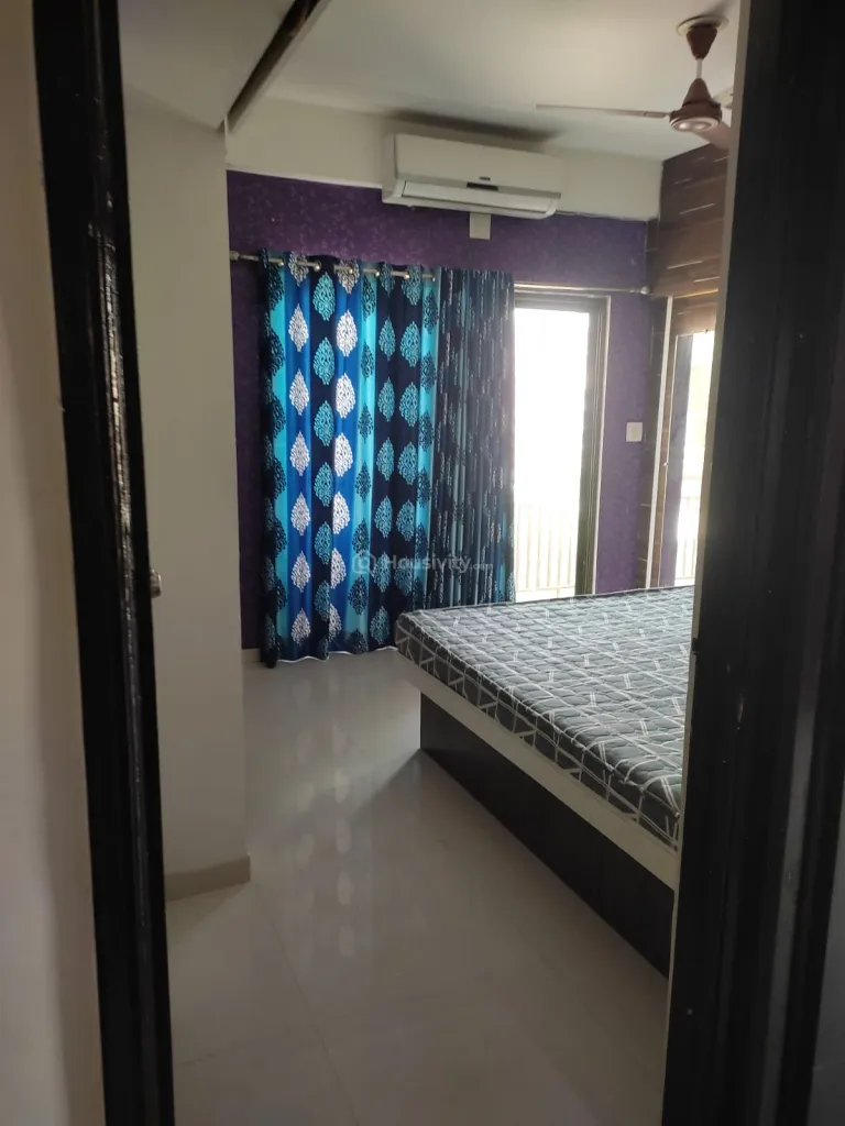 2 BHK Flat for Rent in Kudasan, Gandhinagar Image 5