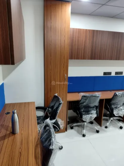 Office for Lease in Kudasan, Gandhinagar Image 9