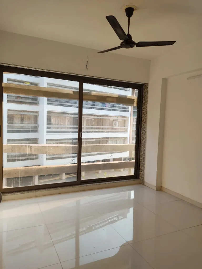 3 BHK Flat for Rent in Raysan, Gandhinagar Image 3