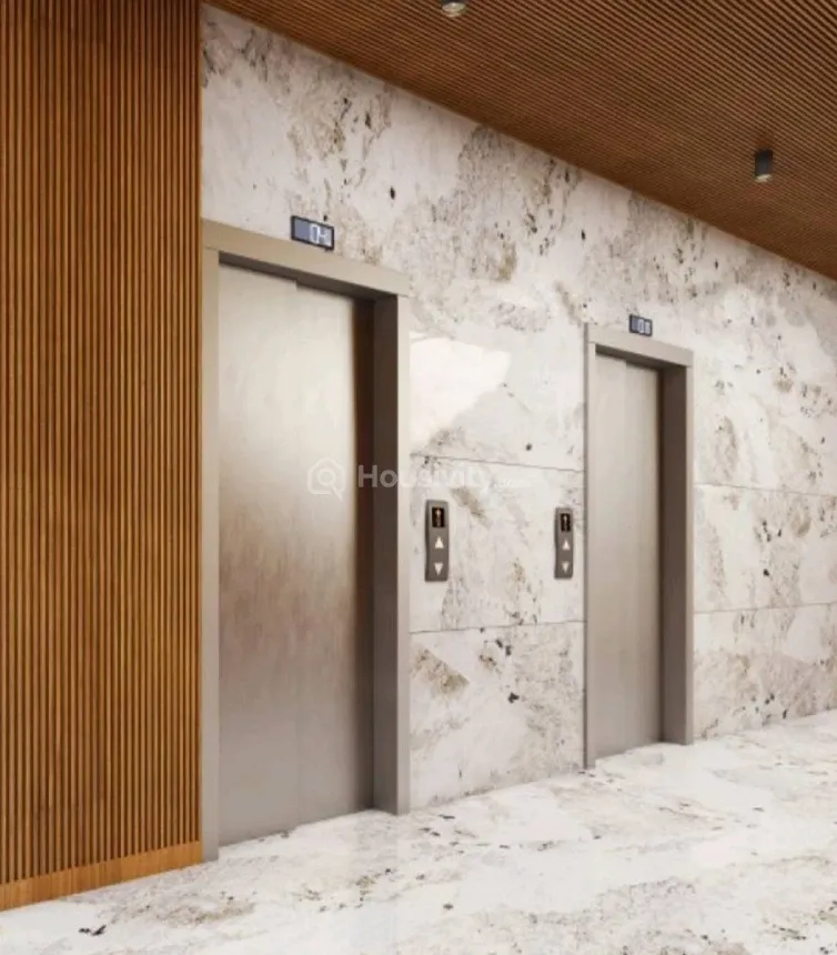 Komal Luxuria Image 8