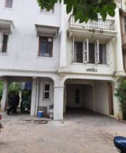 5 BHK Bunglow for Sale in Sola, Ahmedabad Thumbnail