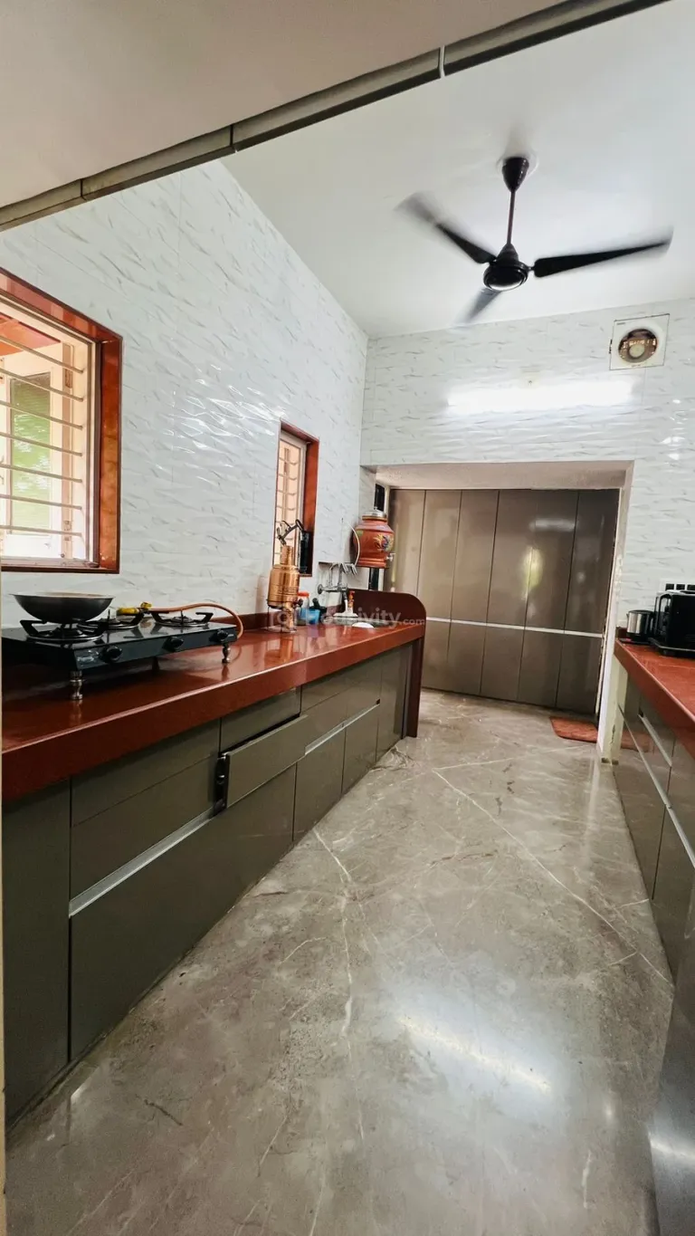 4 BHK Villa for Sale in Randesan, Gandhinagar Image 1