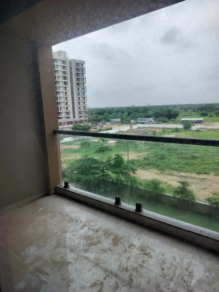 2 BHK Flat for Sale in Sargasan, Gandhinagar Image 5