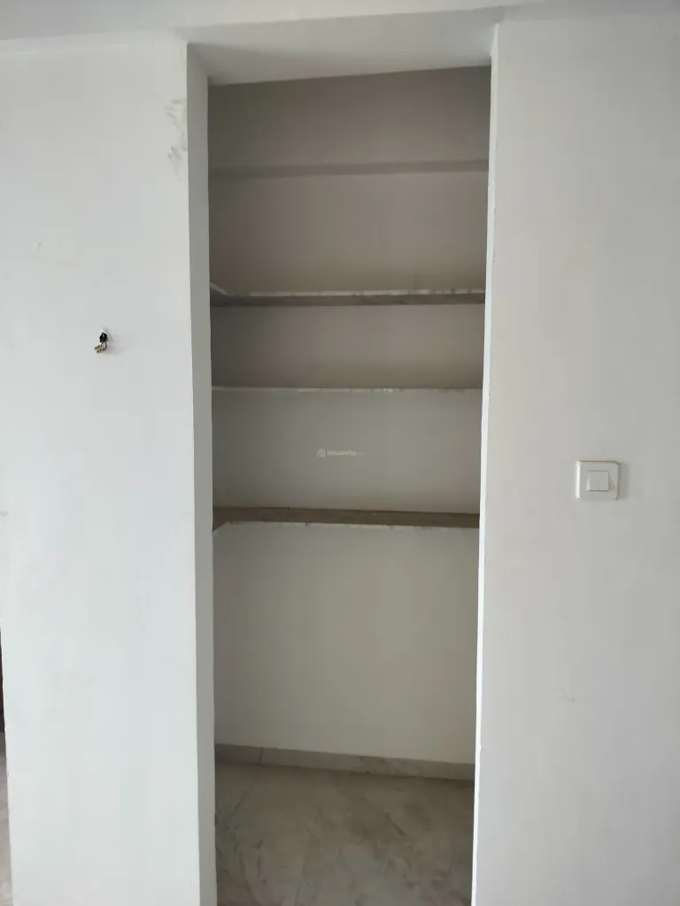2 BHK Flat for Sale in Sargasan, Gandhinagar Image 6