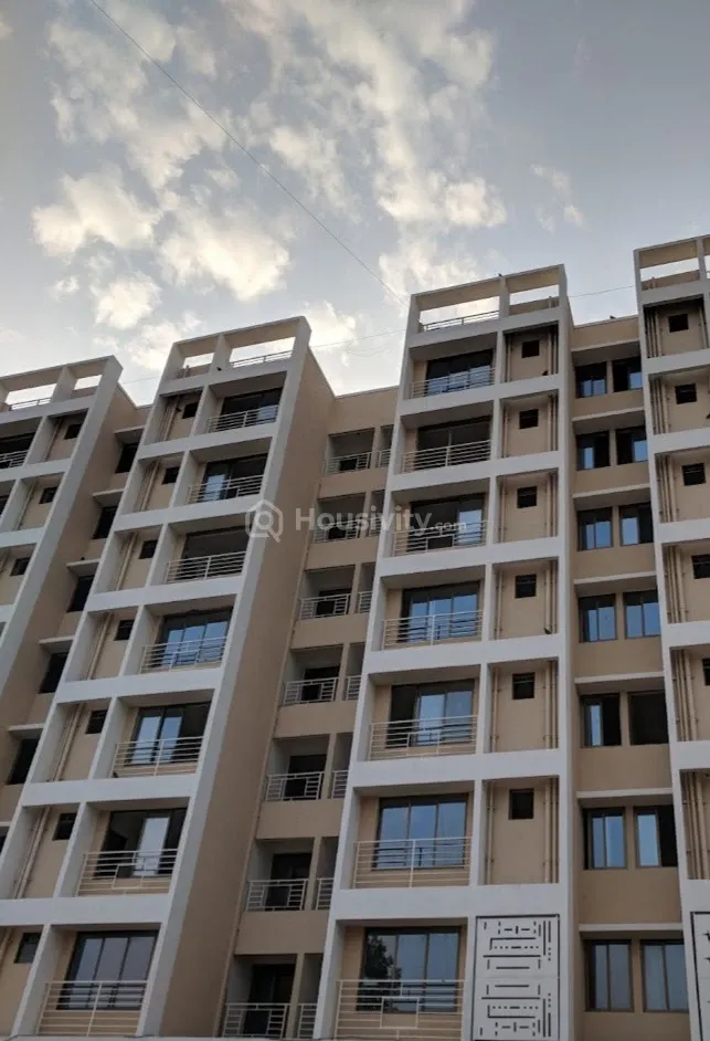 Maitri Lake View Image 5