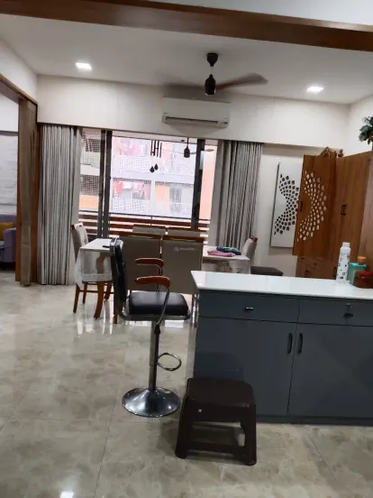 4 BHK Flat for Sale in Kudasan, Gandhinagar Image 8