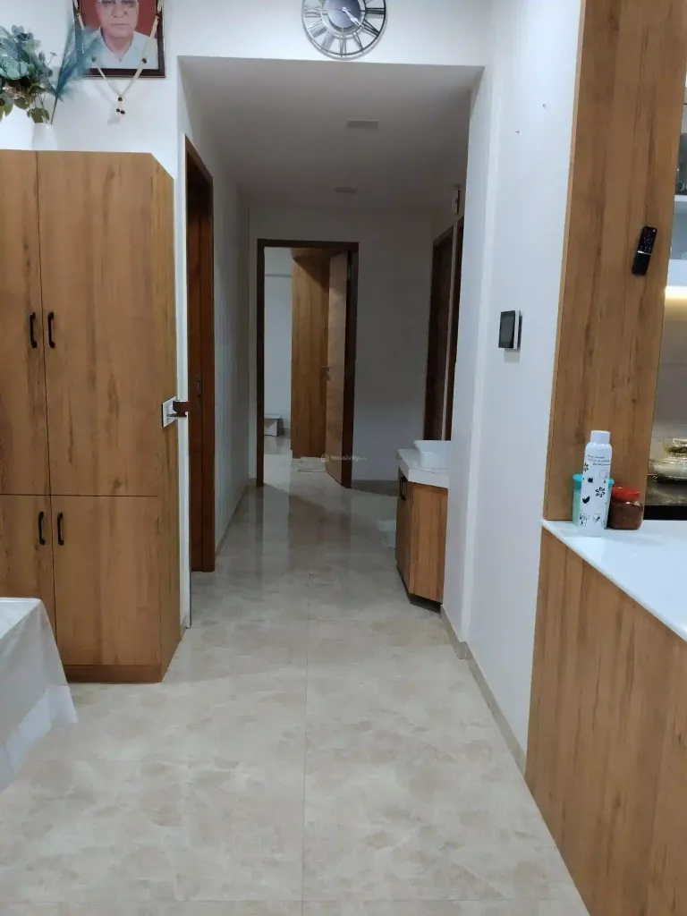 4 BHK Flat for Sale in Kudasan, Gandhinagar Image 12