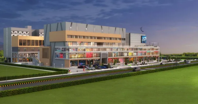 Iconic Three Image 2