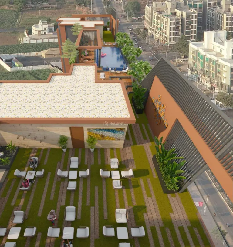 Courtyard Regalia Image 5