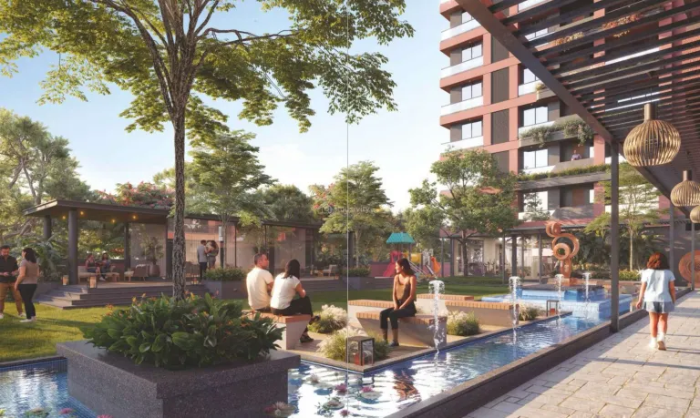 Courtyard Regalia 2 Image 12