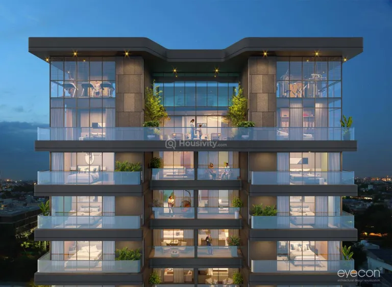 Courtyard Tiara Image 8