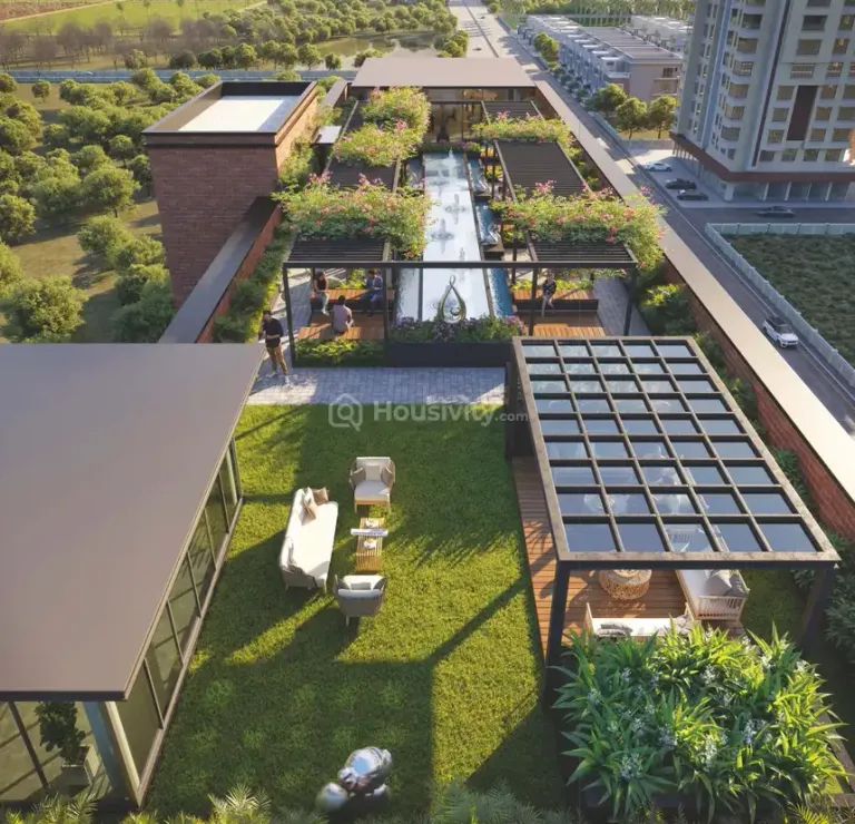 Courtyard Gateway Image 6