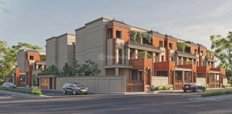 Courtyard Luxuria Image 2