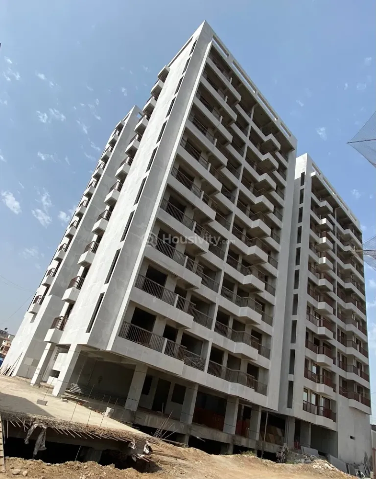 Shantanu Green Image 4