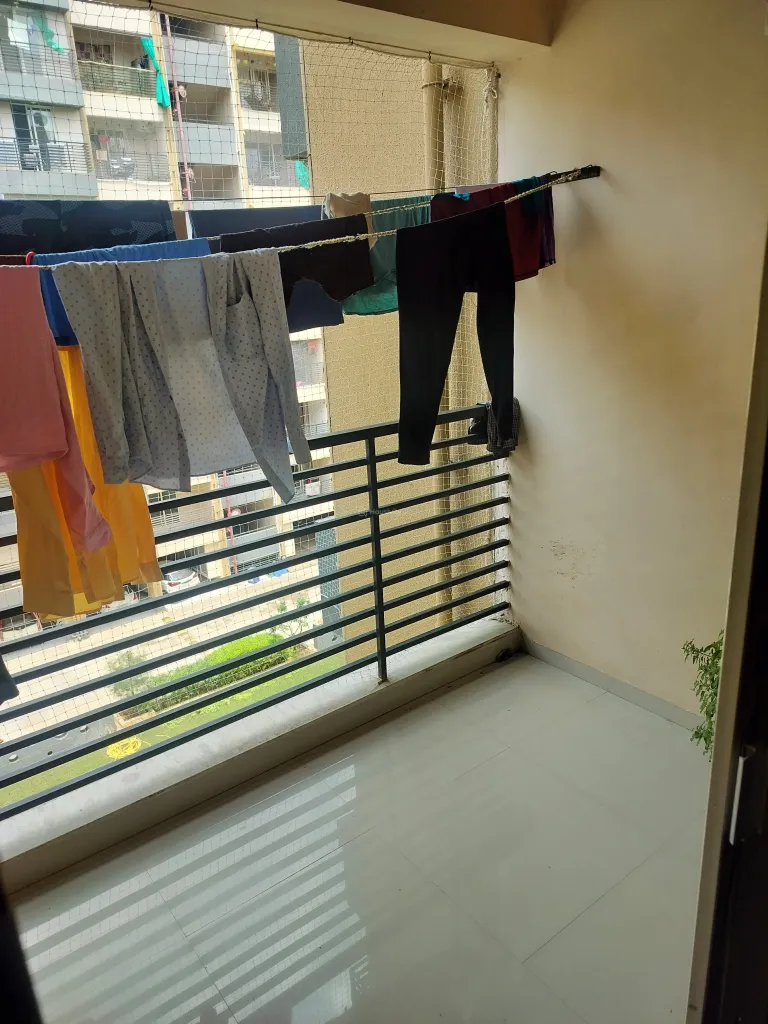 2 BHK Flat for Rent in Sargasan, Gandhinagar Image 2