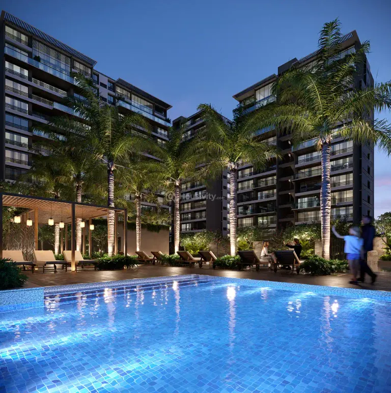 Avadh Ercole Image 7