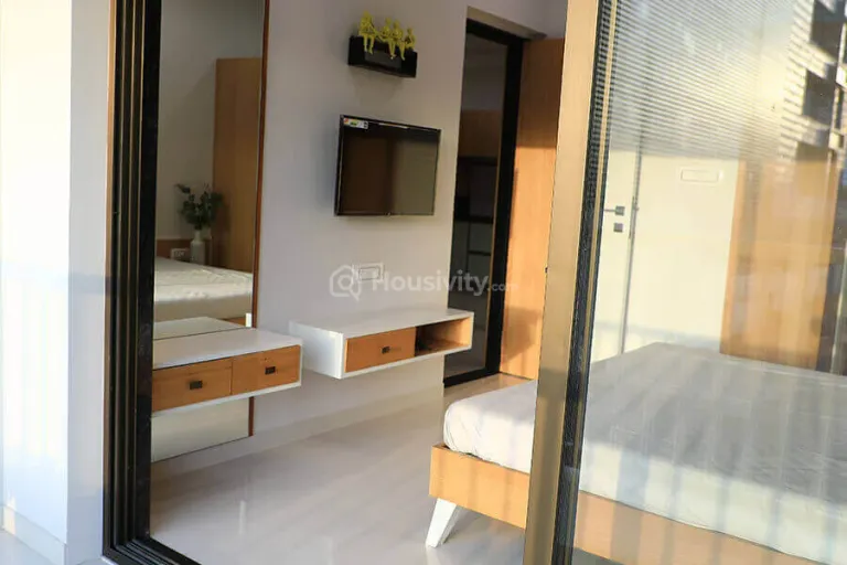 Vaishnodevi Amour Image 14