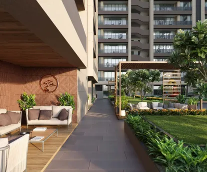 Nova Shantinath Image 7