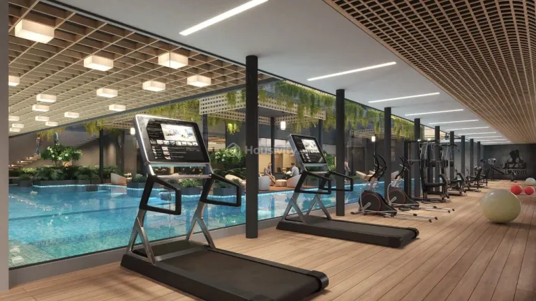 Raghuvir Silverstone Image 7