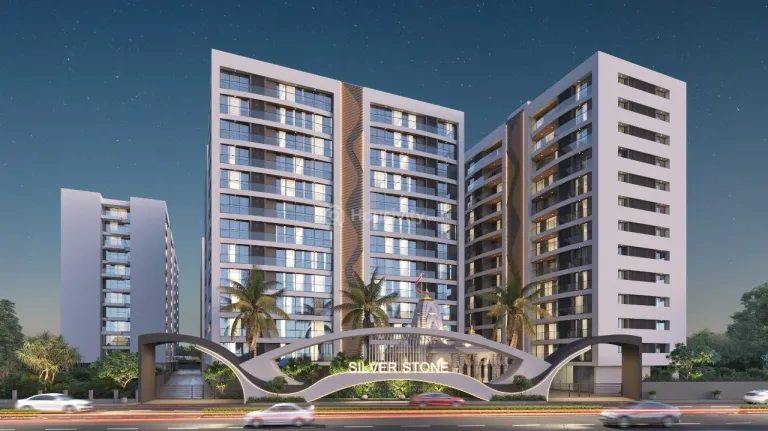 Raghuvir Silverstone Image 9