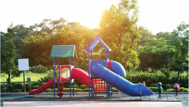 River Side Tower Image 4