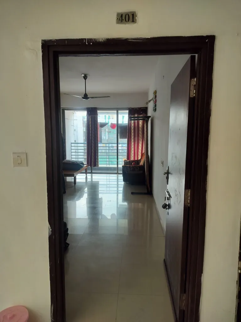 2 BHK Flat for Sale in Sargasan, Gandhinagar Image 1