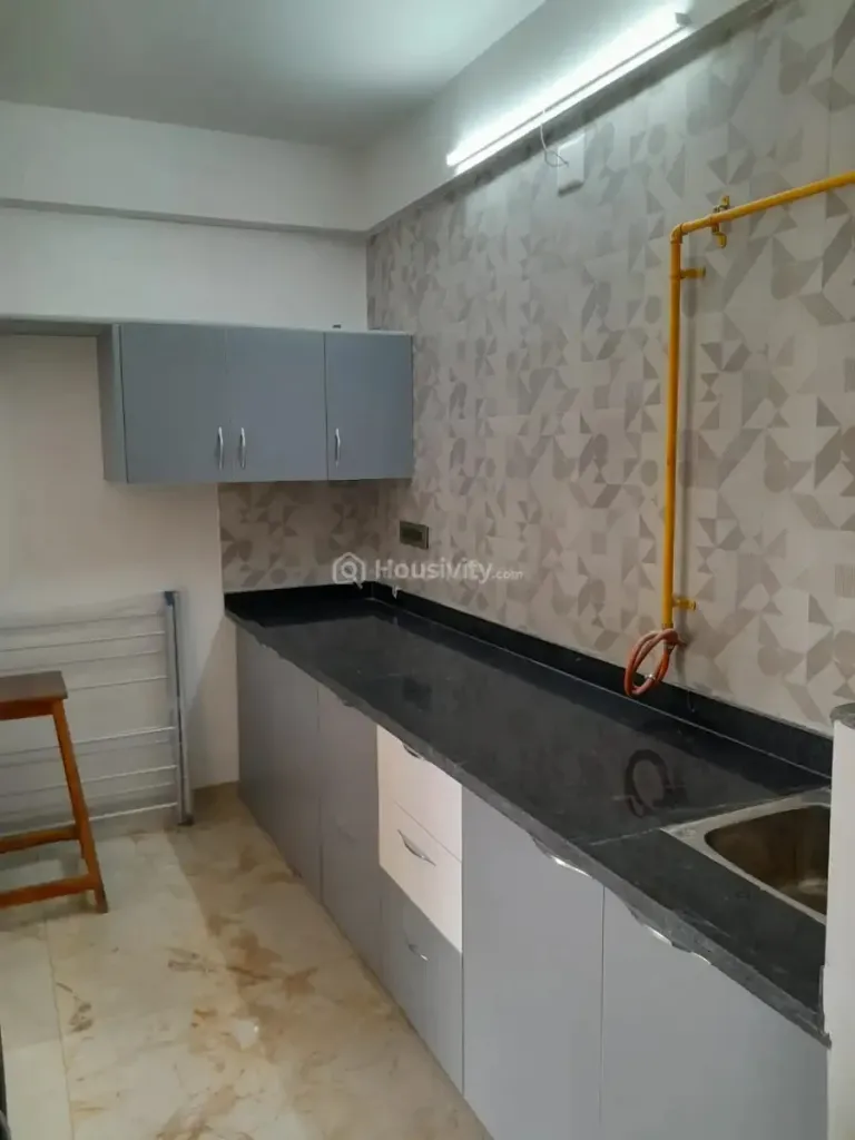 2 BHK Flat for Rent in Sargasan, Gandhinagar Image 12