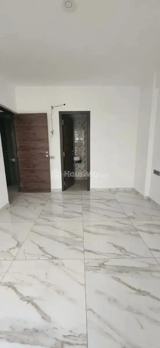 2 BHK Flat for Rent in Sargasan, Gandhinagar Image 14