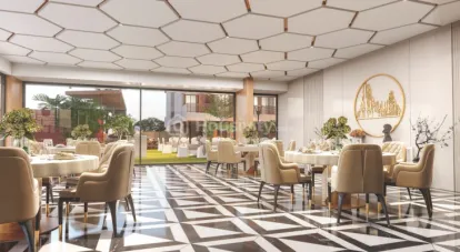 Himalaya Modern Crest Image 10