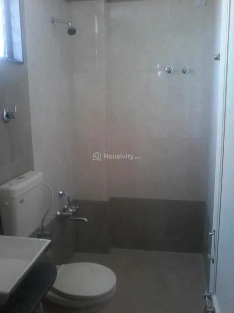 2 BHK Flat for Rent in Sargasan, Gandhinagar Image 6