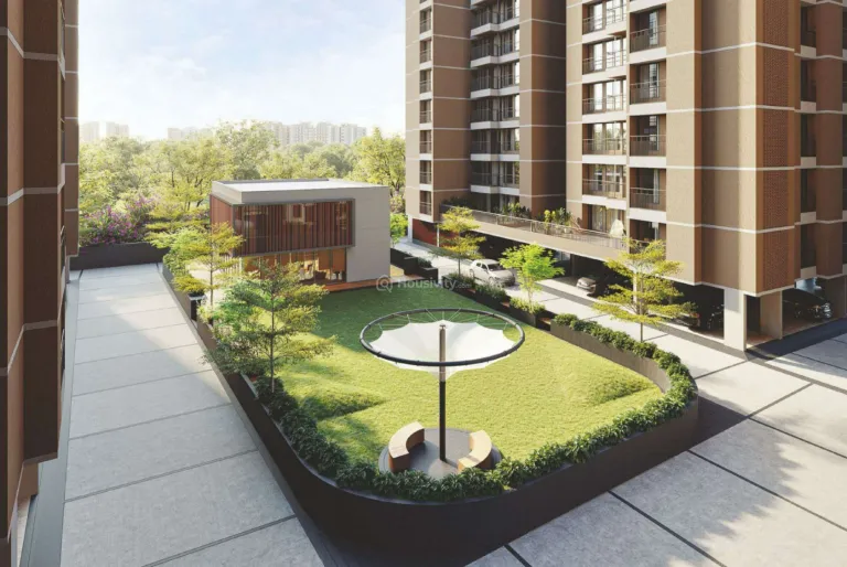 R K HighStreet Image 9